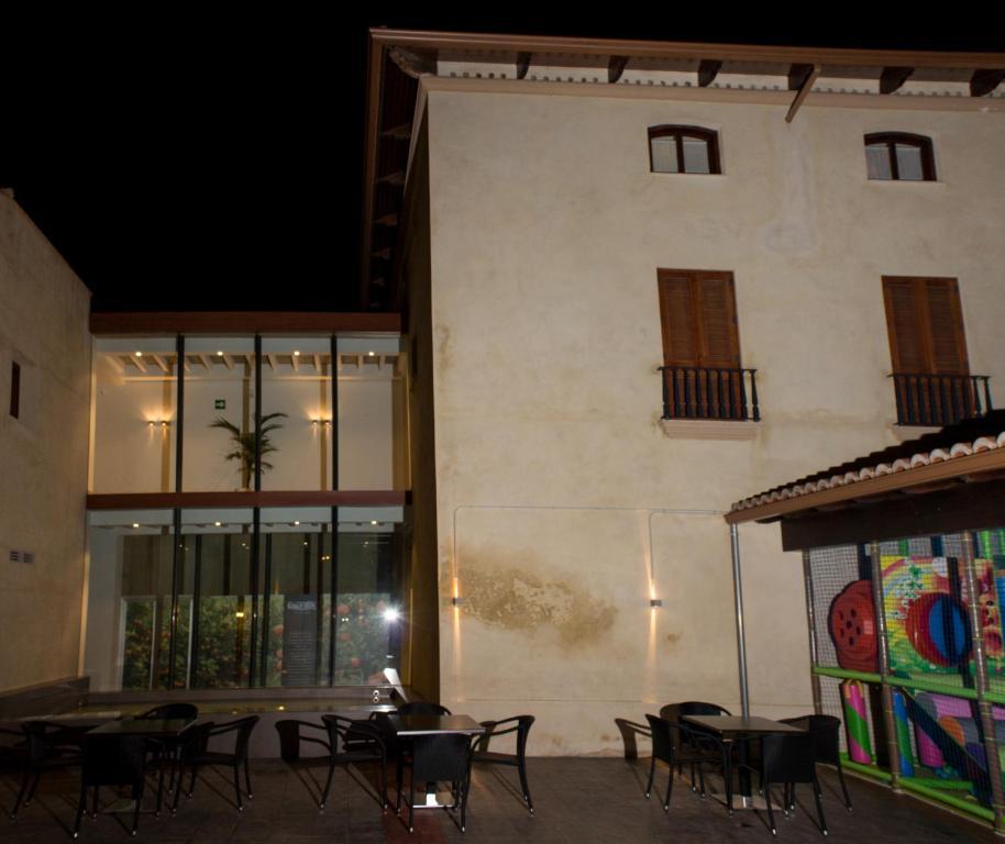 Hotel-Restaurante Casa Blava Alzira Exterior photo